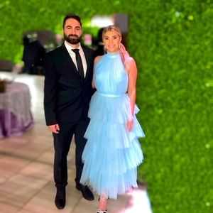 Beautiful blue tulle dress! Cinderella vibes. Very comfy and an attention getter